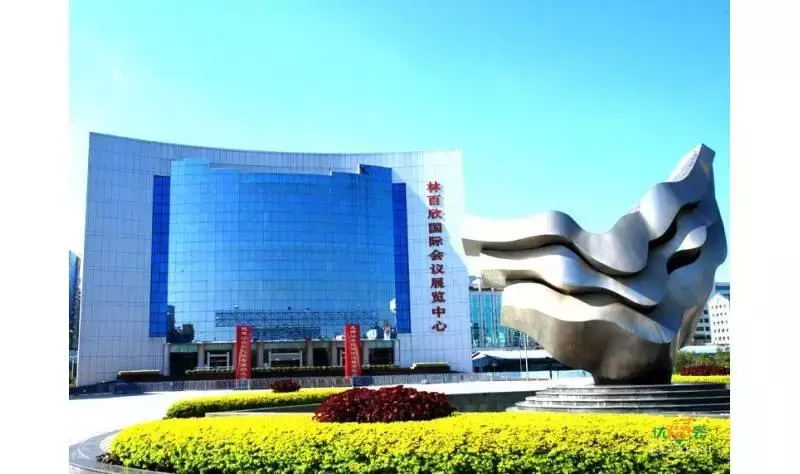 广州南洋理工职院开五十余场“大型网友见面会”，只为遇见你