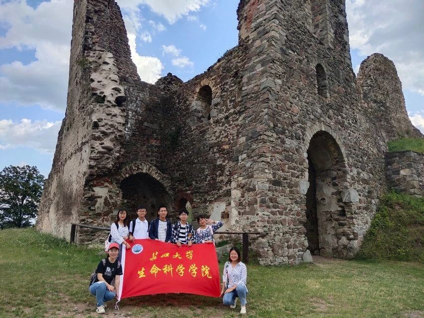 够任性！湖北学霸：放弃保研、高薪工作，2所世界名校抛来橄榄枝