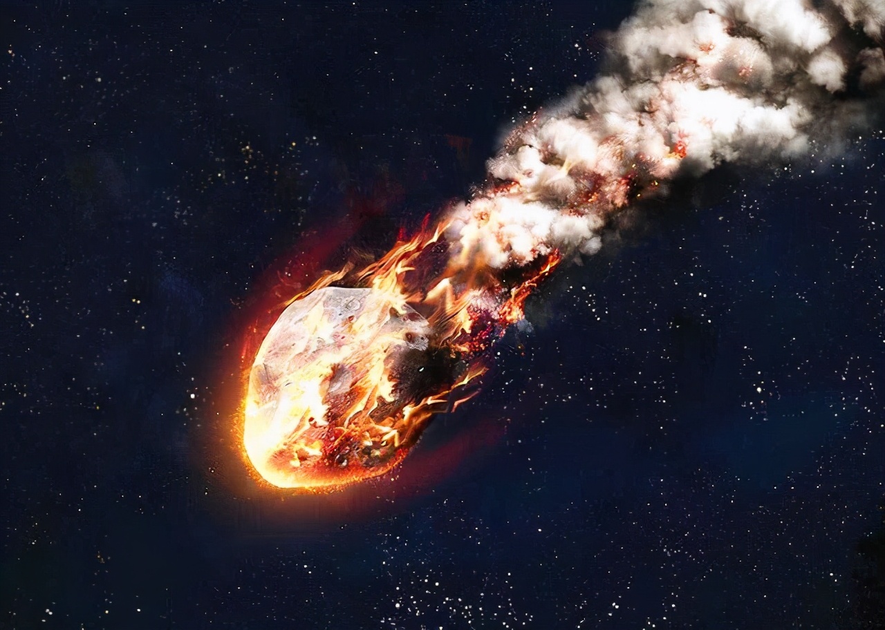 俄罗斯车里雅宾斯克洲陨石疑似被UFO击碎，外星人在保护地球？