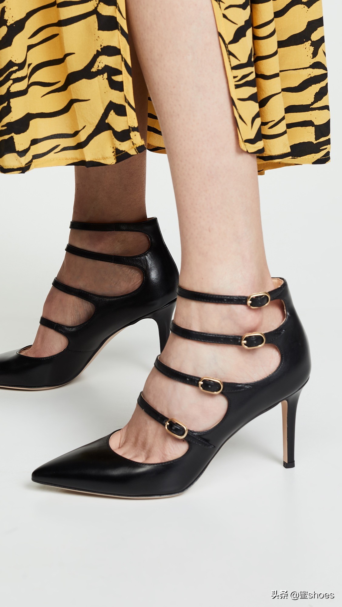 除了jimmychoo、RogerVivier高跟，立秋后这4个品牌也是不能错过