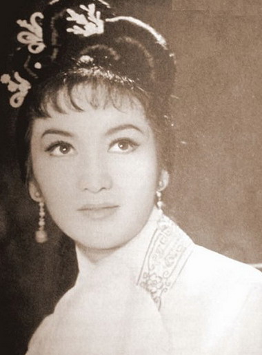 朱虹：主演画皮沙家浜，古装美艳动人，父亲一辈子不看她的戏