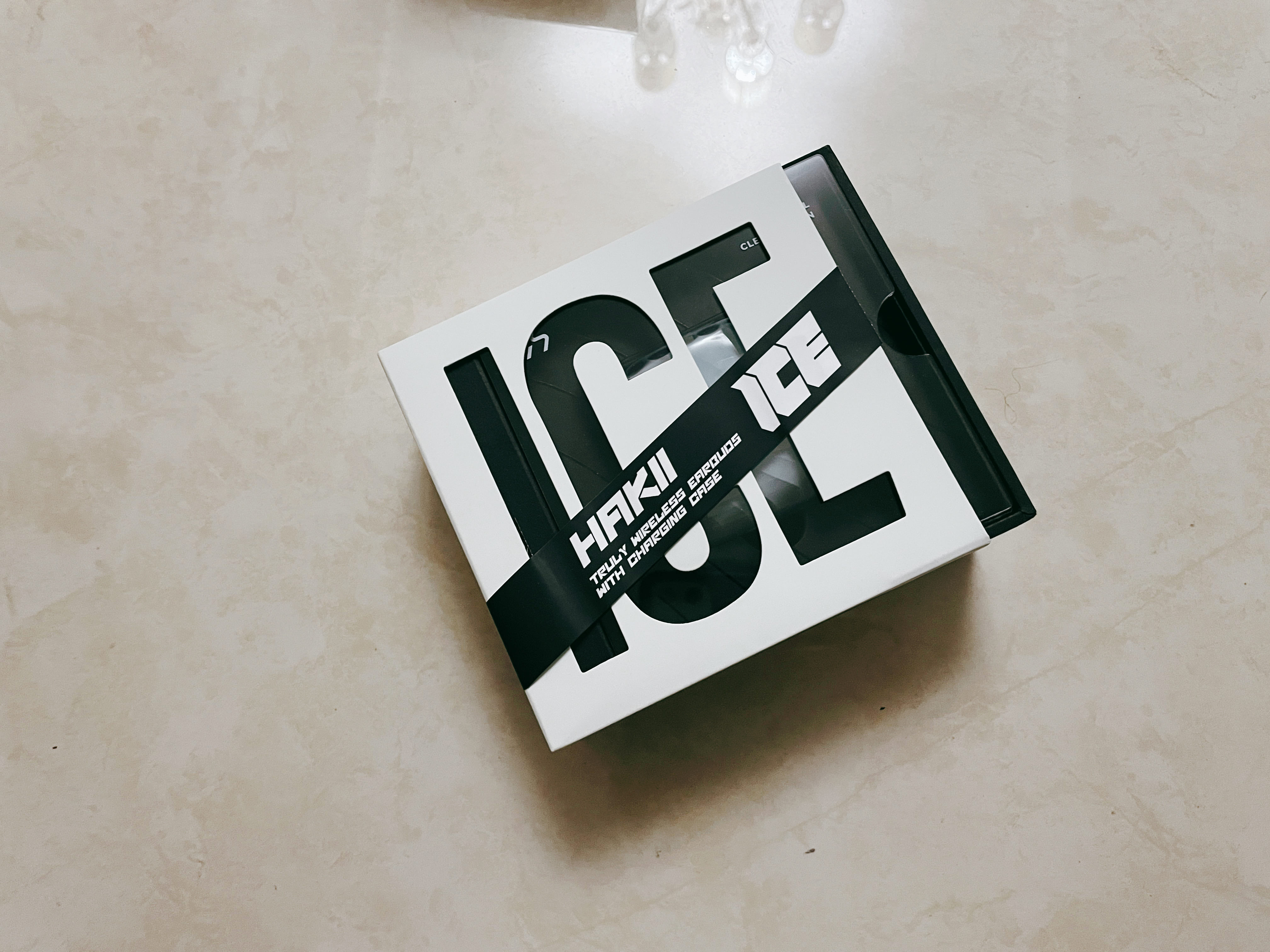 哈氪ICE零度耳机，冰元素极致体验，这个冬天里最靓的一道风景