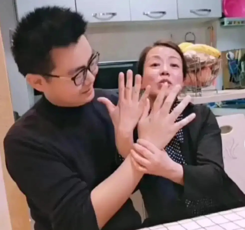 许敏夫妇只要真相，湄公河案中方律师潘公出山，网友：在世包青天