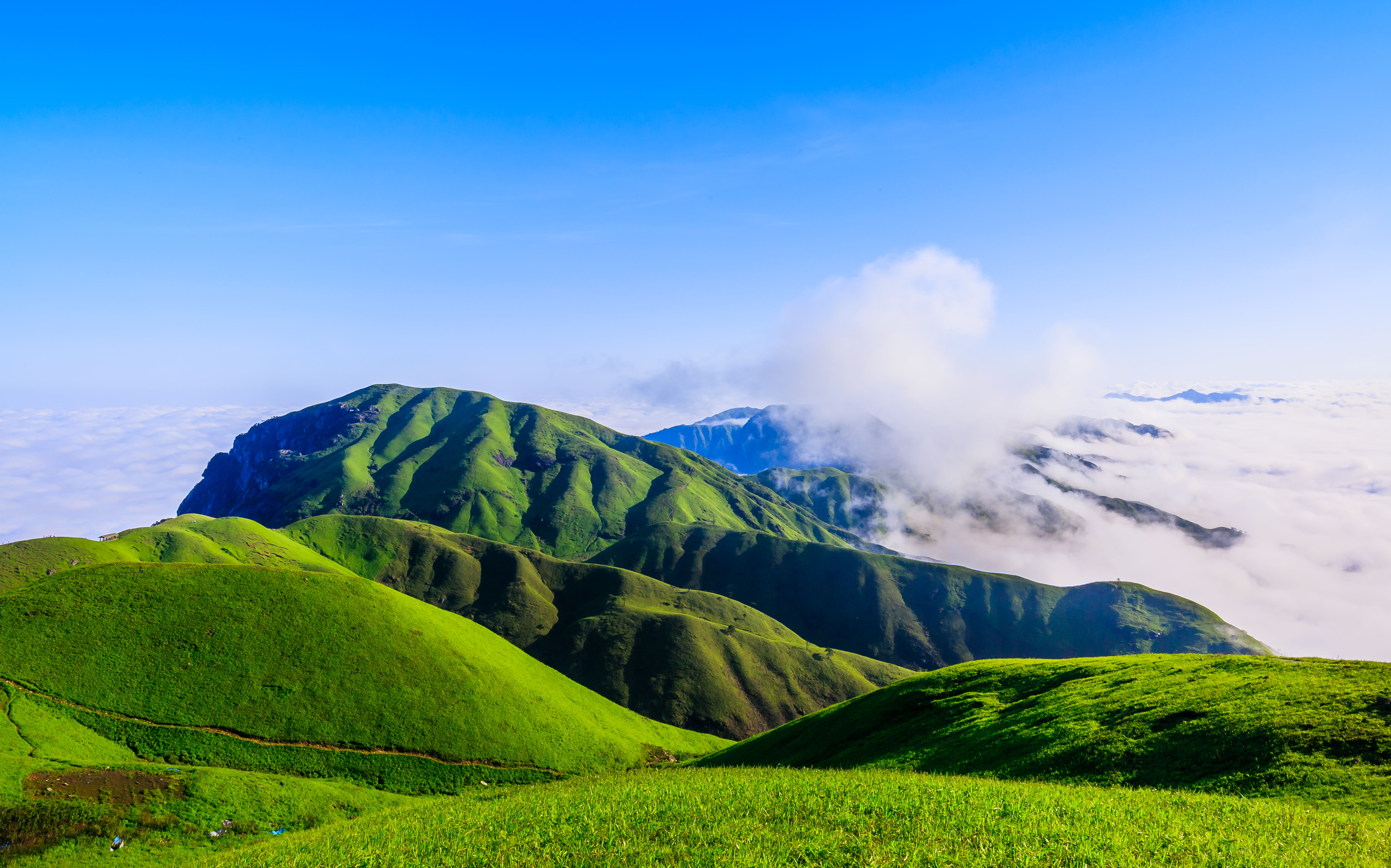 国家地理评出的中国十大“非著名”山峰，人少景美故事多