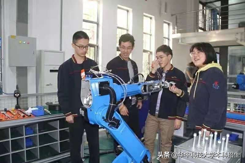 “强势”登榜！174位富豪企业家，竟全部来自湖北同一所高校！