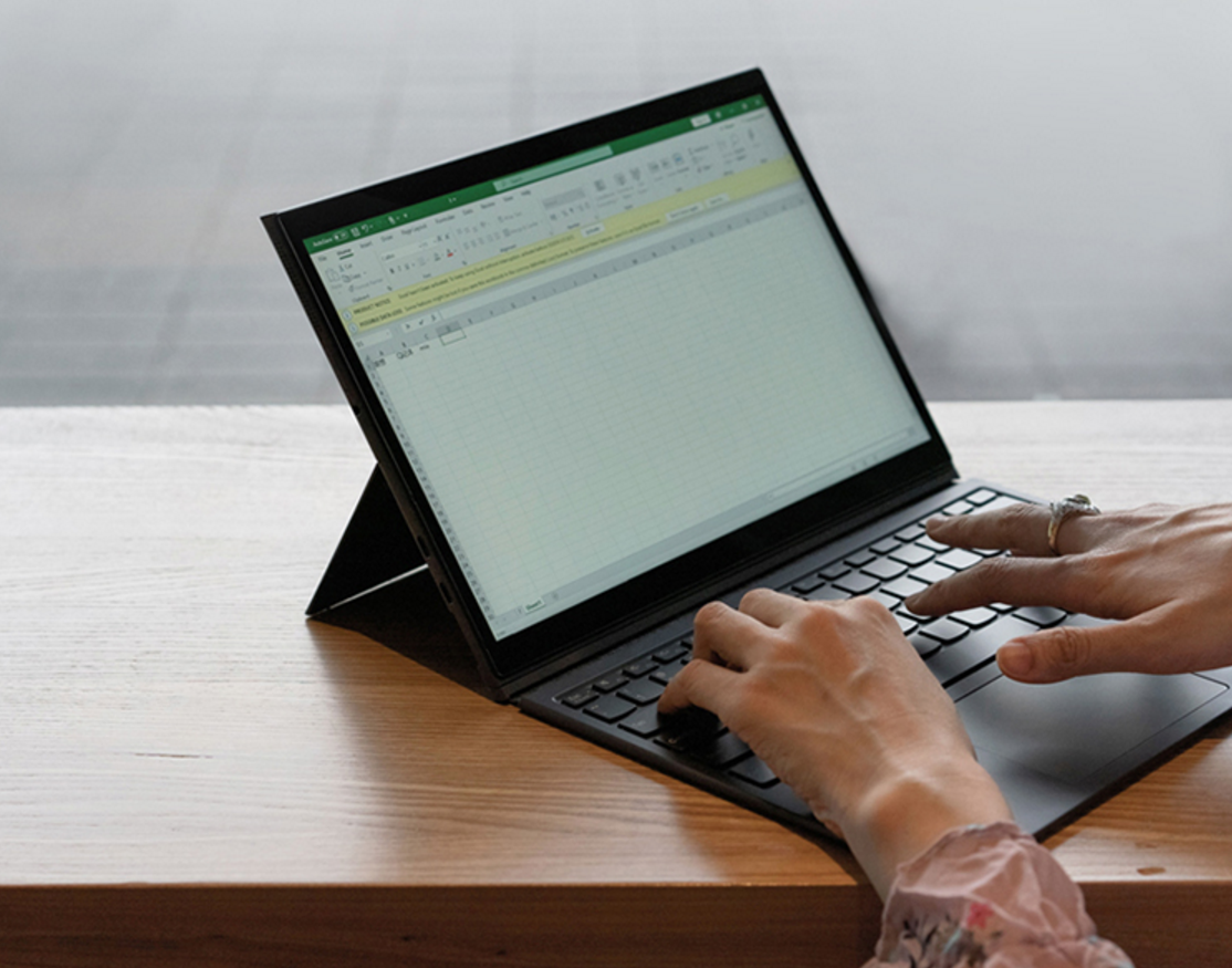 联想YOGA Duet支持全新触控笔，可在物体上取色，下半年发