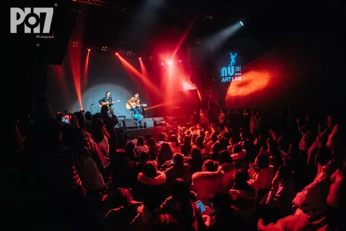 王俊凯蔡徐坤止步200强，被他淘汰就能成顶流，选秀还有潜伏期