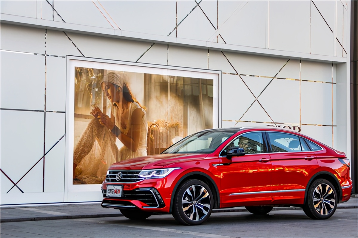 全系2.0T，有颜有实力的轿跑SUV，试驾上汽大众途观X