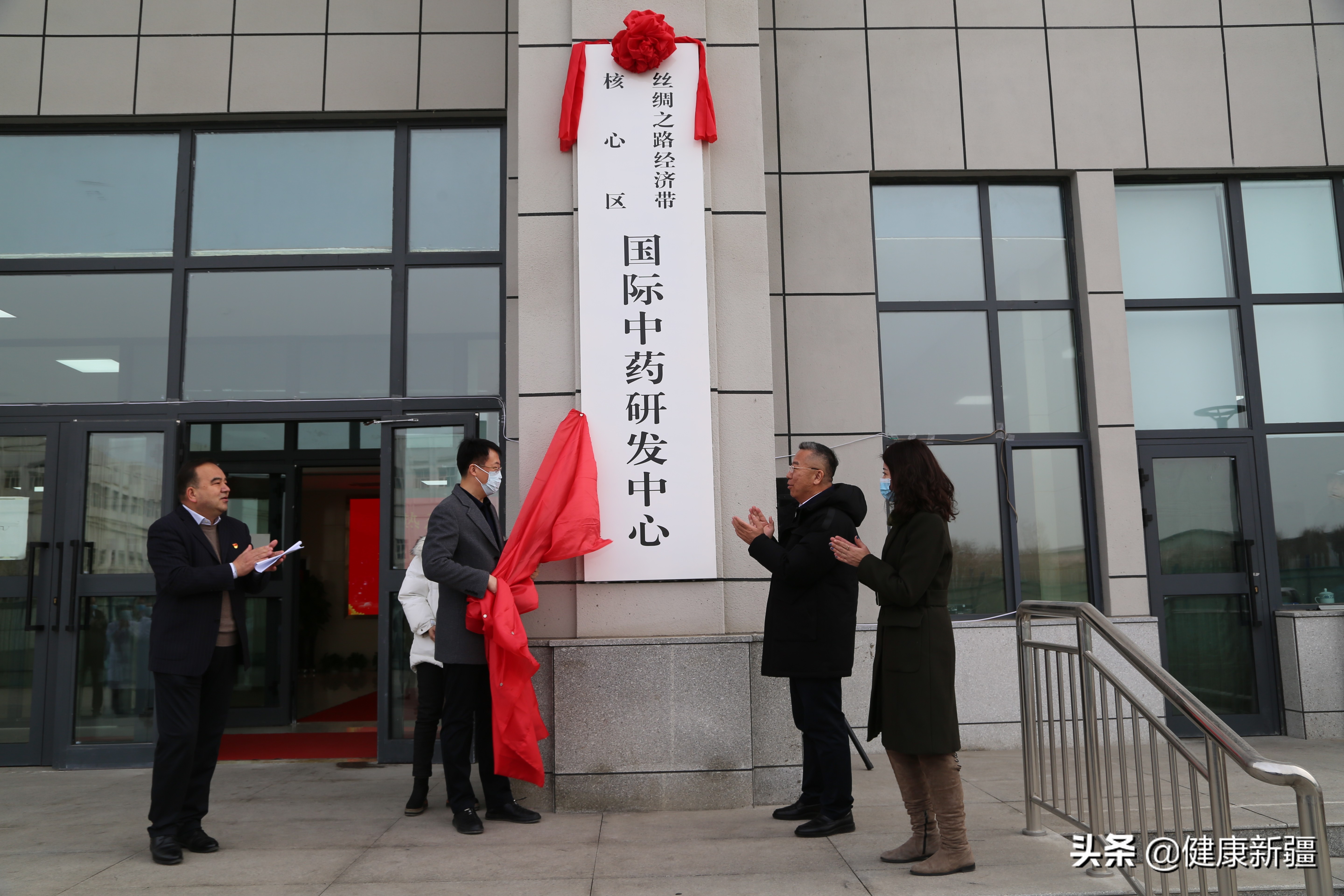 找问题 谋思路！自治区卫生健康委党组书记、副主任刘建国督导调研直属单位工作