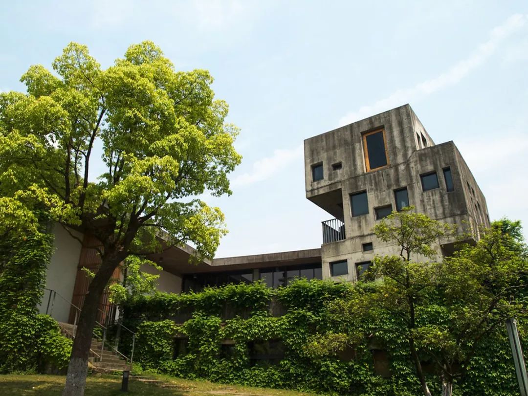 大学校园的一朵奇葩：中国美院象山校区，国内著名的网红校园