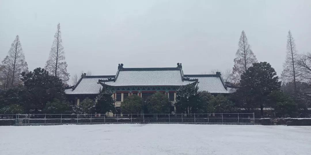 神仙颜值！坐拥