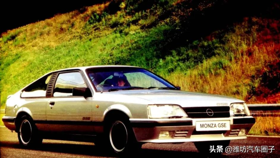 你可能见过很多经典老车,但你绝对没见过这些车的炫酷仪表板