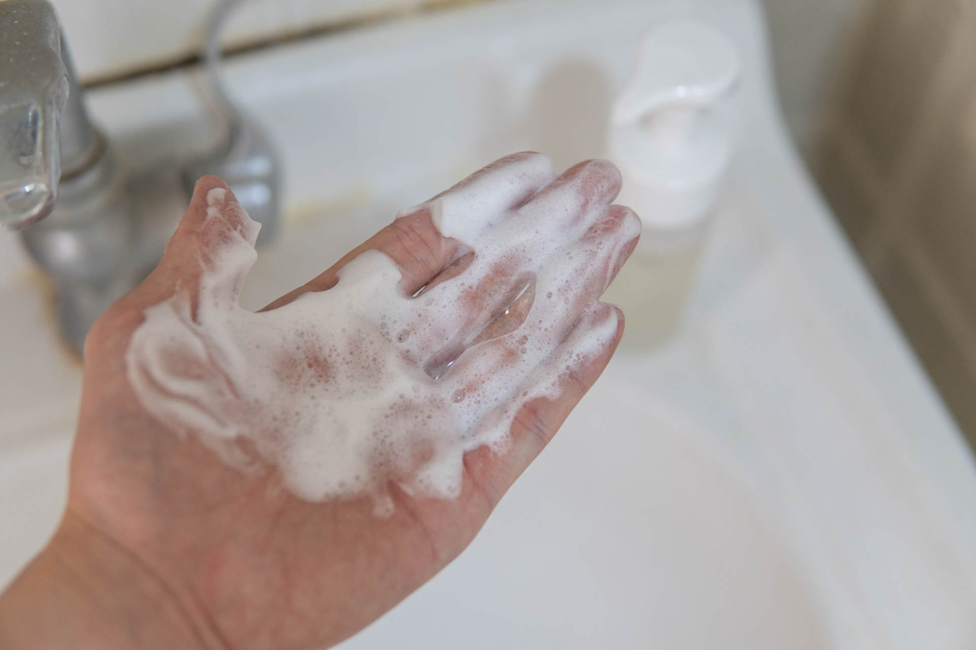 拒绝油腻，不要紧绷，小米有品上线珂岸男士洗面奶，清洁舒缓