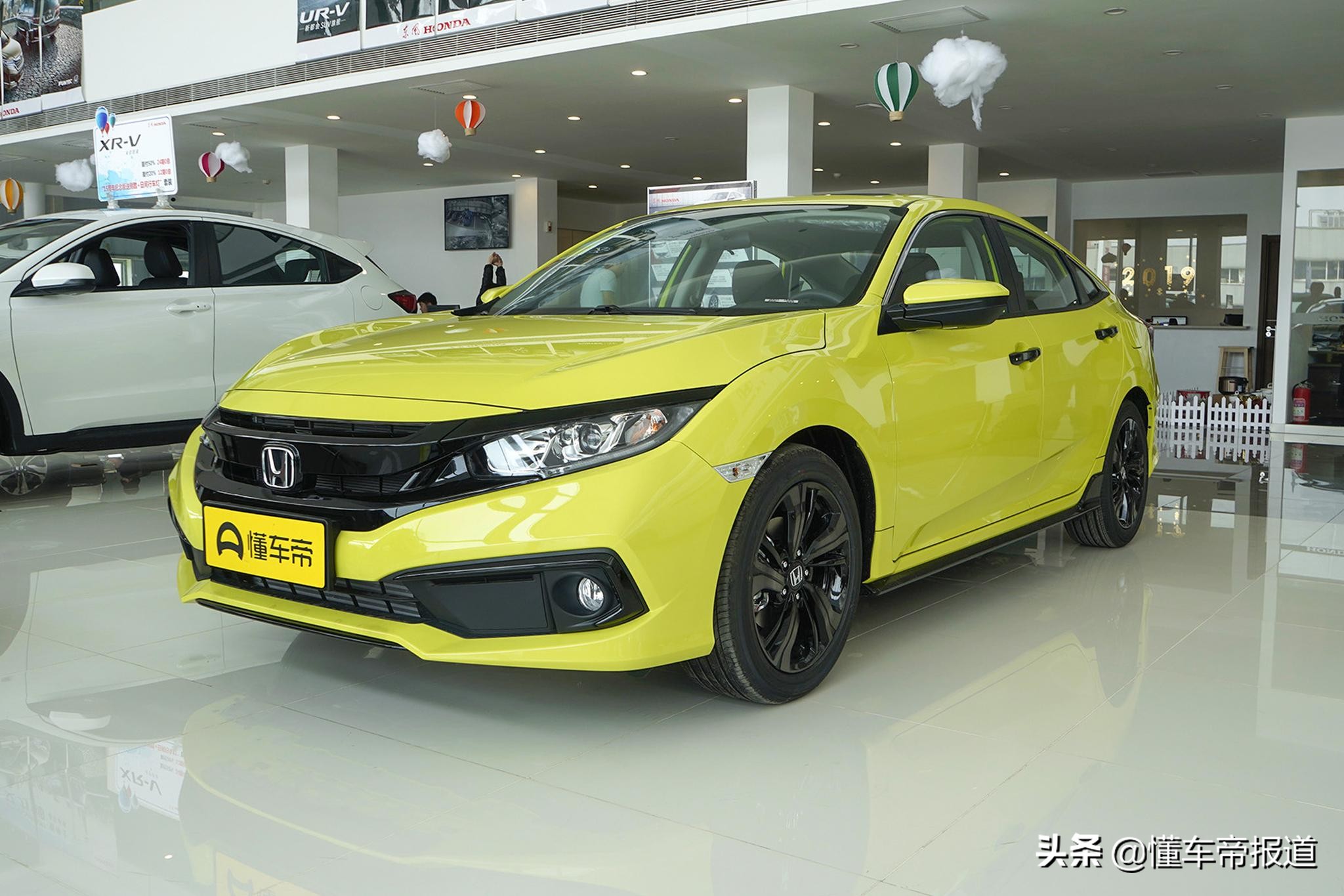 新车 | 售价12.38万元，北京现代伊兰特新增车型正式上市
