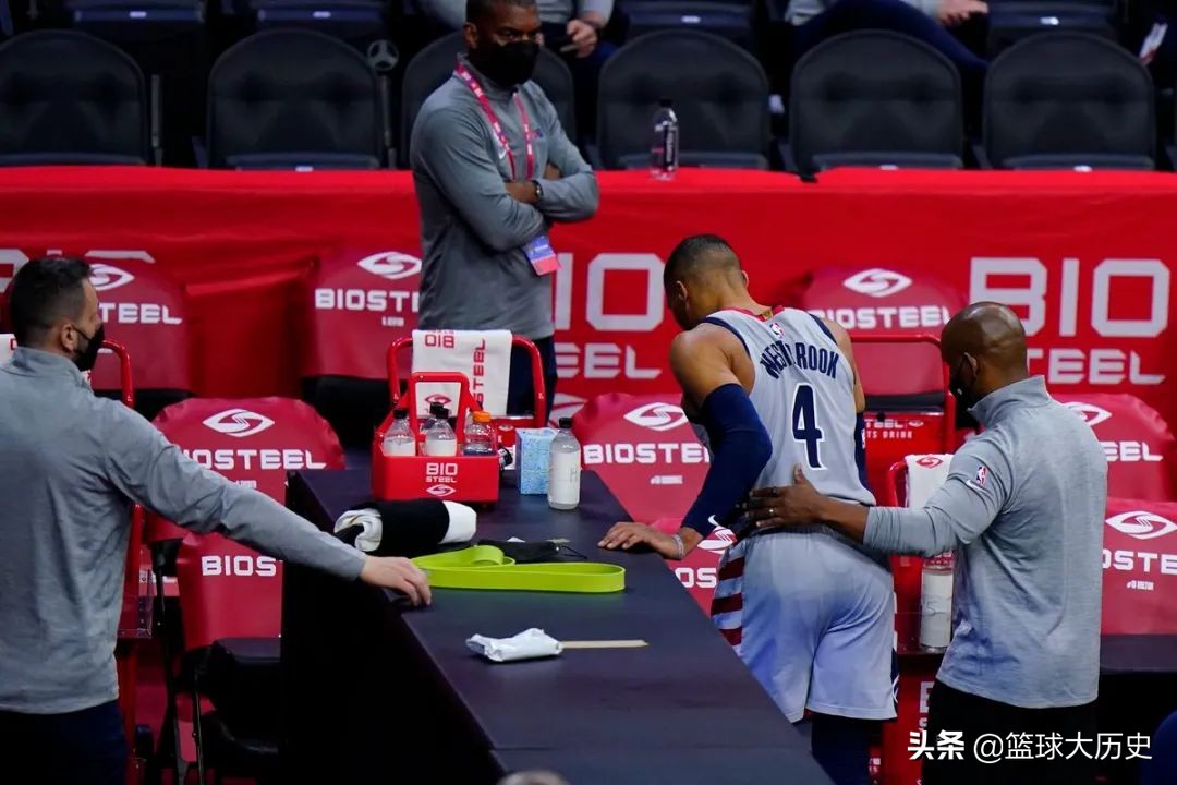 nba为什么不能带儿子回更衣室(舒服了！永久禁赛！NBA为他们出了新规定)