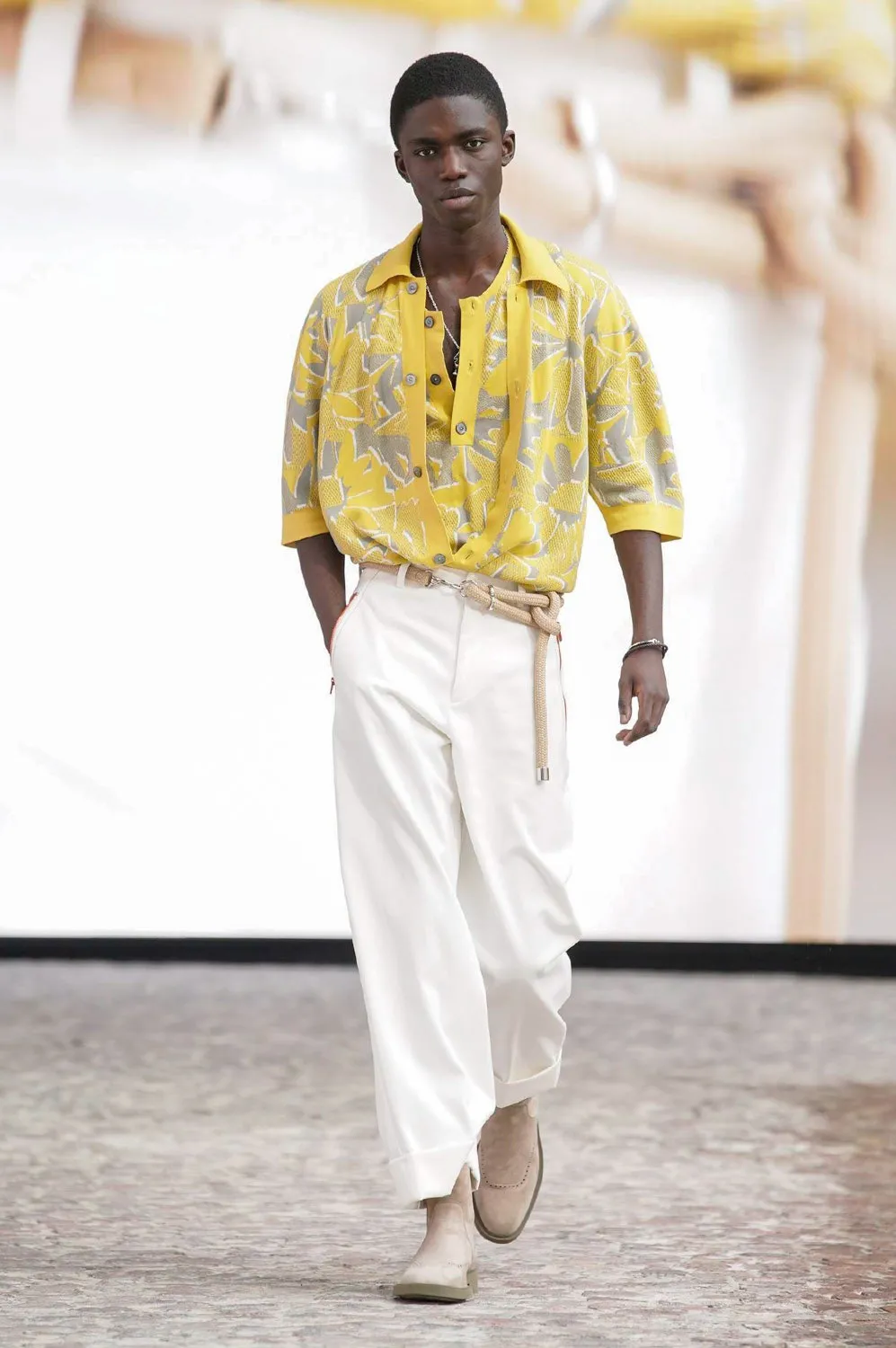 LV、Hermès等8大奢牌┃ 2022春夏巴黎&米兰男装周大赏美行加人382
