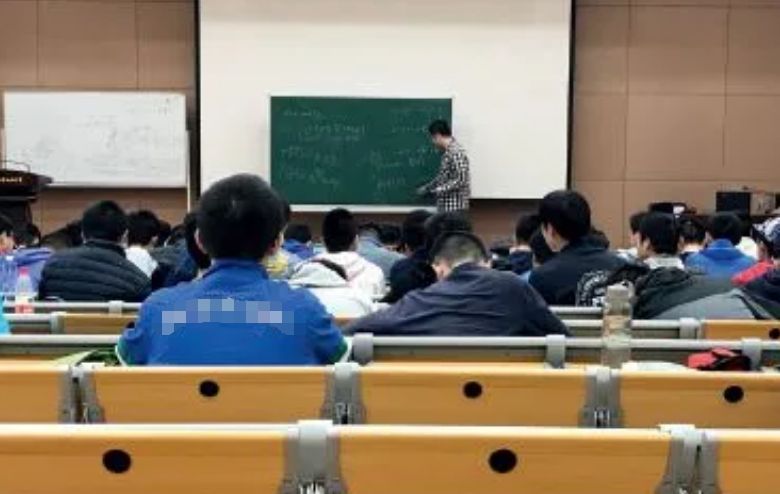 恽之玮有多神？14岁把专业书籍当课外书看，35岁获科学界的奥斯卡