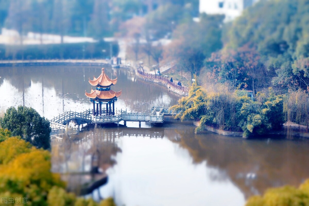 美术统考257.6文化400分，山艺VS中民VS长理VS湘大的设计谁最好？