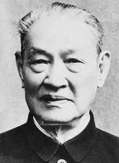 国军43名头等战犯25人老死台湾，哪两人起义投靠了解放军？