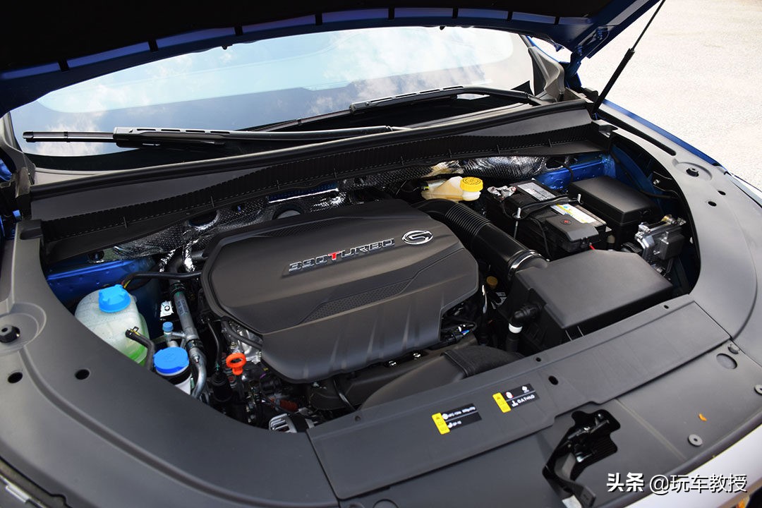2.0T+6AT，轻松满足1米8乘客 传祺GS4推PLUS版