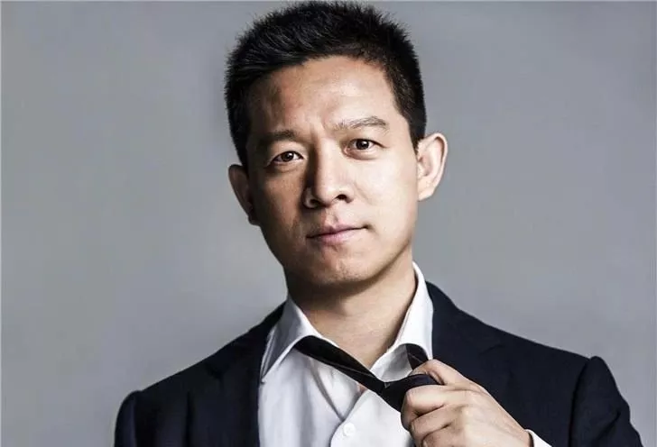 美的回应高管冻薪30%，瑞幸咖啡诉讼案代理律师发声，淘宝特价版开通外贸工厂绿色通道 | 天下网事