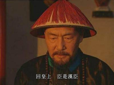 晚节不保！权臣张廷玉做错一件事，乾隆几乎废了他配享太庙的资格