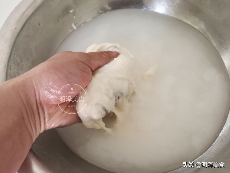 详解“老面”的制作方法，以及用老面蒸馒头的兑碱比例与具体做法