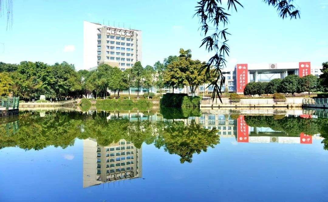 四川最好的15所大学排名：电子科技大学第二，西南石油大学第五