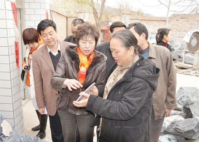 甘肃女首富雷菊芳：靠藏药发家，为人十分低调，身价高达120亿