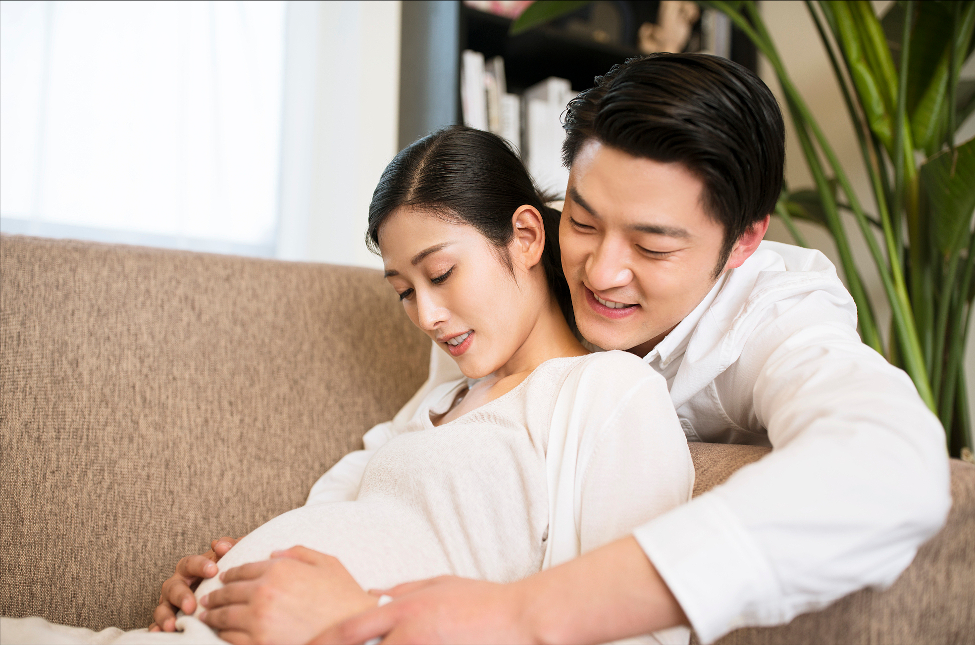“我怀孕了”，当老公听到这个消息后，你老公是啥反应？来吐槽呀