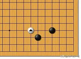 人机大战棋谱讲解（人机大战阿法狗的五路尖冲）