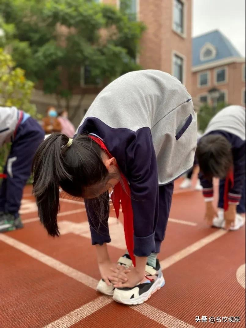 最好的学校是啥样的？众多家长走进新川，聆听孩子们爱的表达