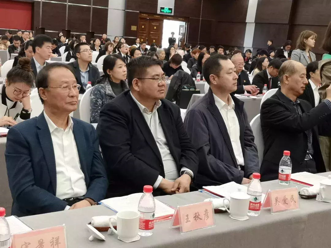 哈尔滨仲裁委员会参加第三届龙江法律人阅读活动