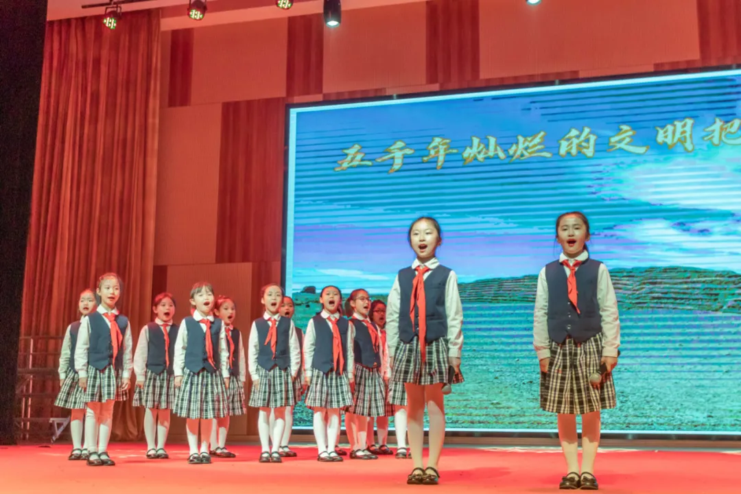 惊人速度崛起！这所九年制学校数学品牌太强了