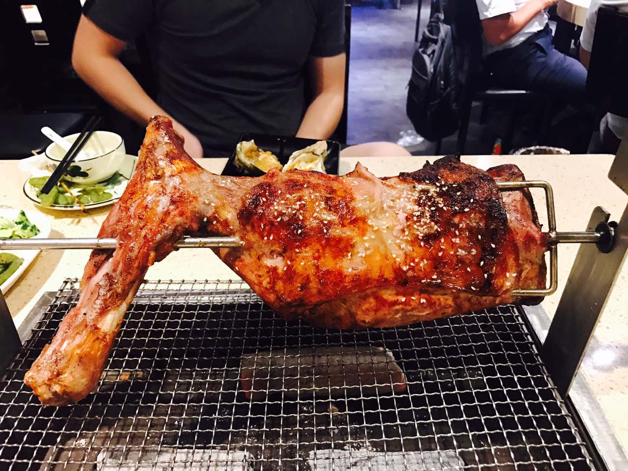 我从北京出发,3小时到了「新疆」(附保姆级草原自驾线路图)