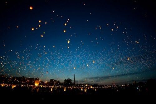 夜深 | 情人怨遥夜，竟夕起相思