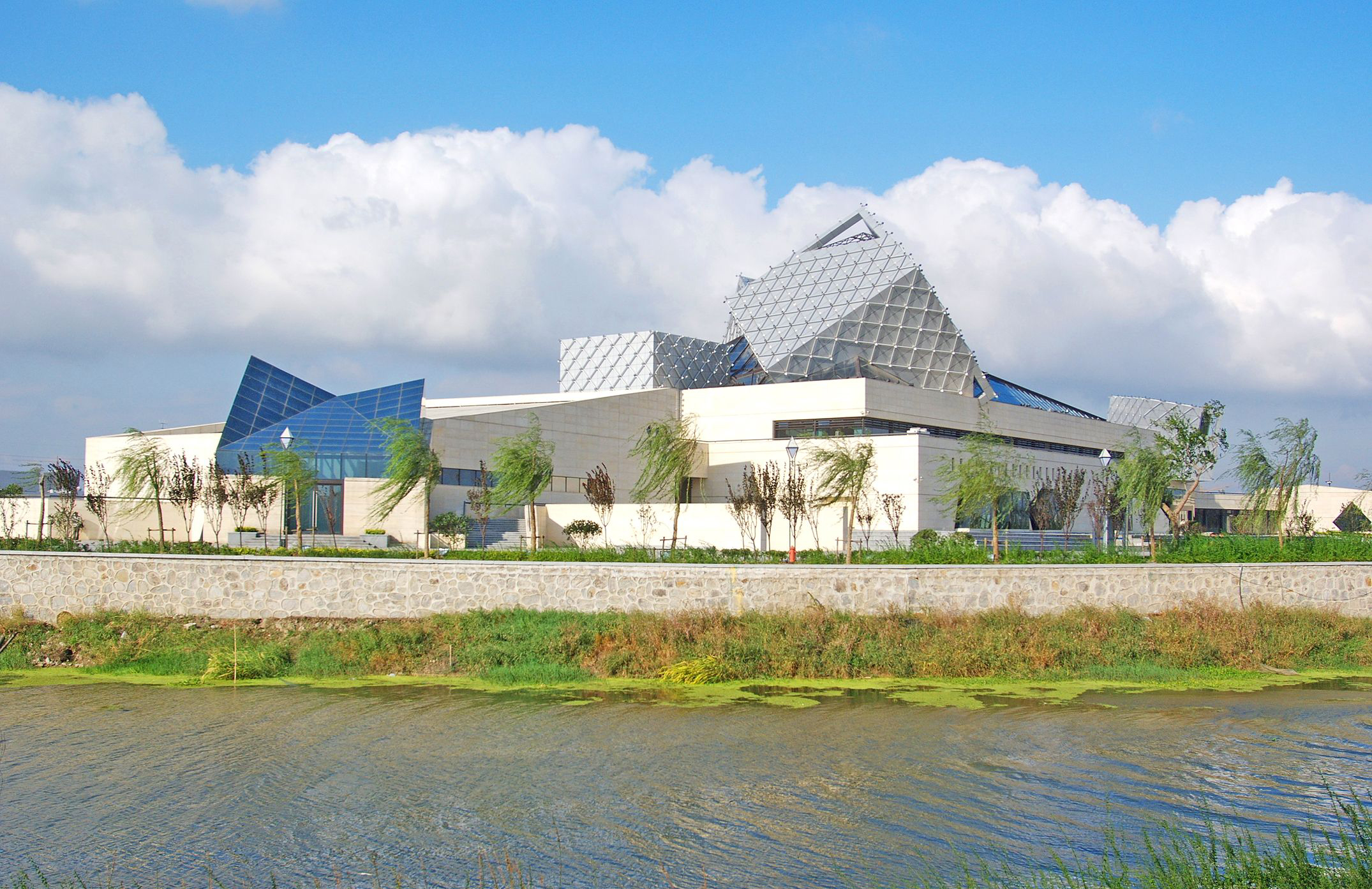 盐城有什么大学（江苏盐城闻名遐迩六所高中）