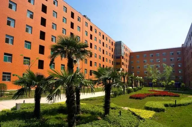 在陕西省西安中学求学是怎样的体验（一）