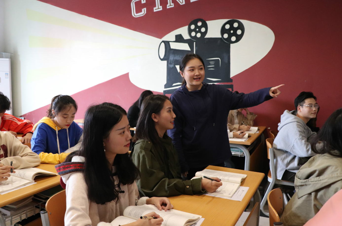 名校梦恐破碎，多所985高校发通知，暂停高水平艺术团招生