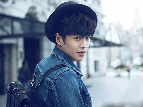 张若昀为什么这么宠唐艺昕？看看他残缺的成长环境就明白了