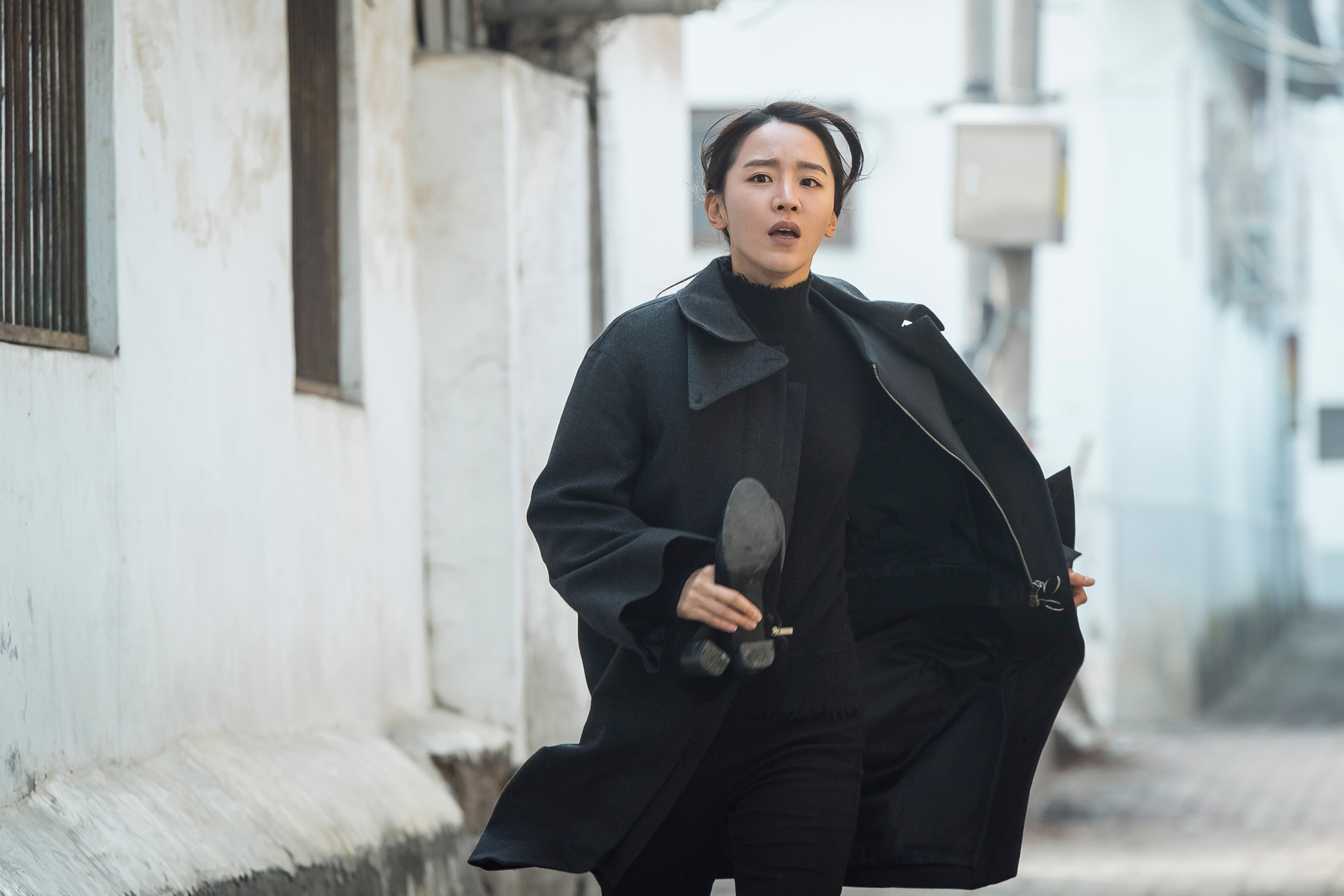 韩国电影《清白》：亲情超越真相，案外有案的烧脑剧情片