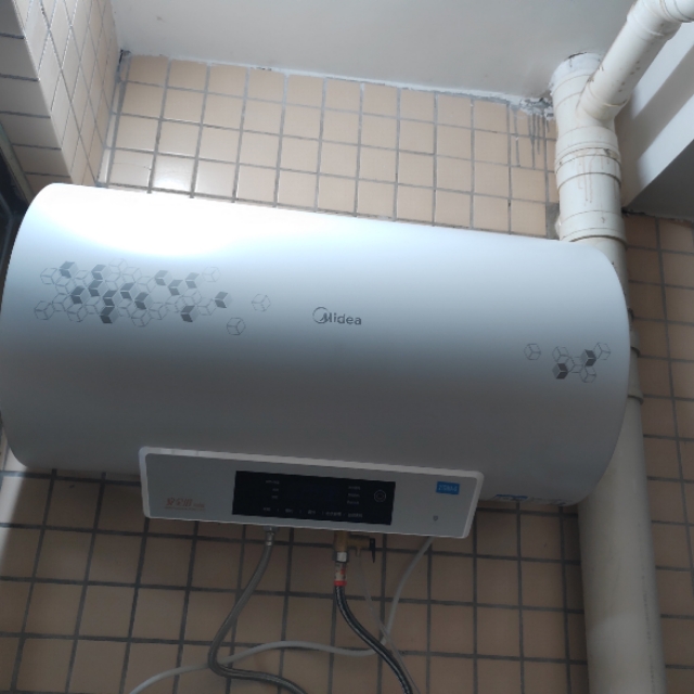 陽江抽油煙機,熱水器安裝,油煙機,電熱水器,空調維修,清洗。