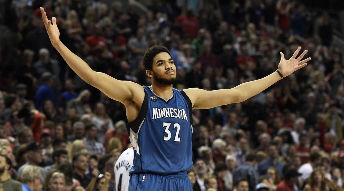 为什么nba球员进球效率高(稳定又高效！现役NBA效率值最高的十大球星：湖人双星包揽前两名)