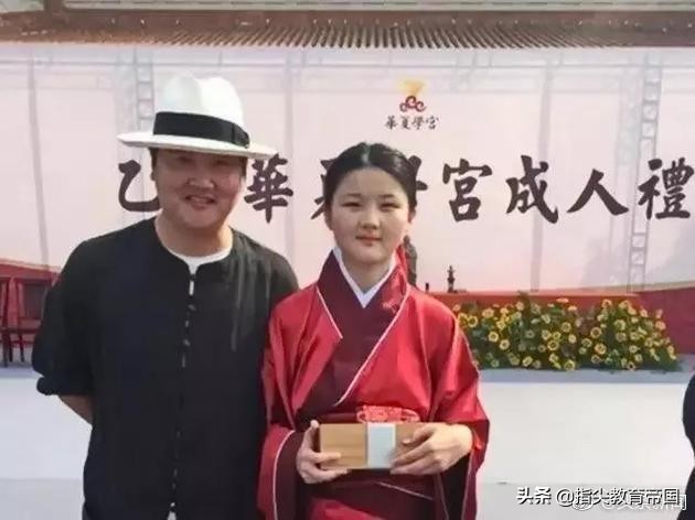 孙楠怒斥好事者停止造谣，孩子们没上过女德学校，网友们不淡定了