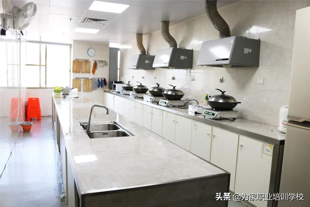 这个家政培训学校太厉害了！为家职业培训学校简介