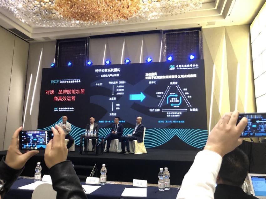 2019餐饮加盟榜TOP100公布，第一名突破1.5万家店！