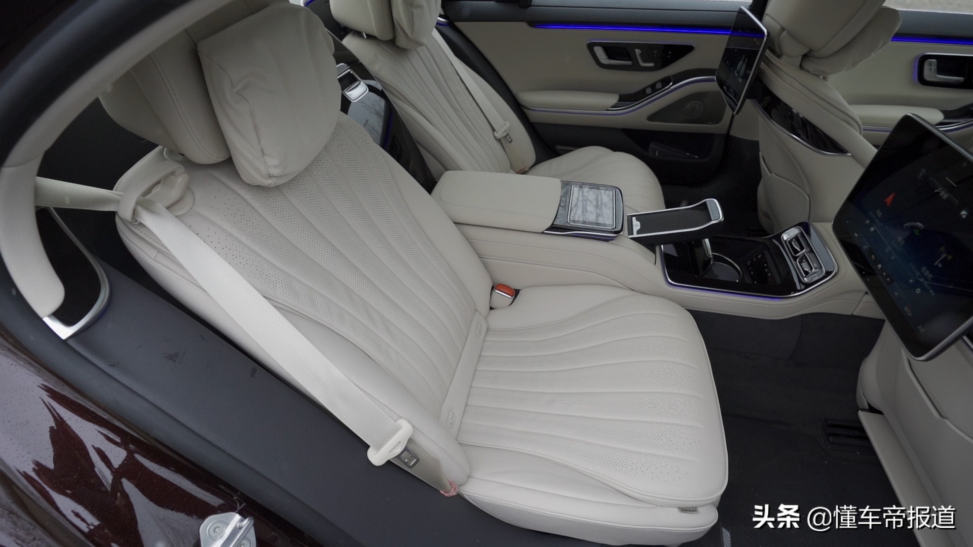 新车｜闪耀家族光芒 抢先试驾全新一代奔驰旗舰S 500L