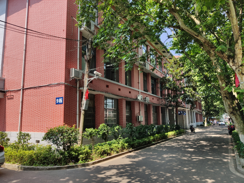 这家正规学院，为何却行“野鸡大学”之举？学历成教尚须擦亮眼