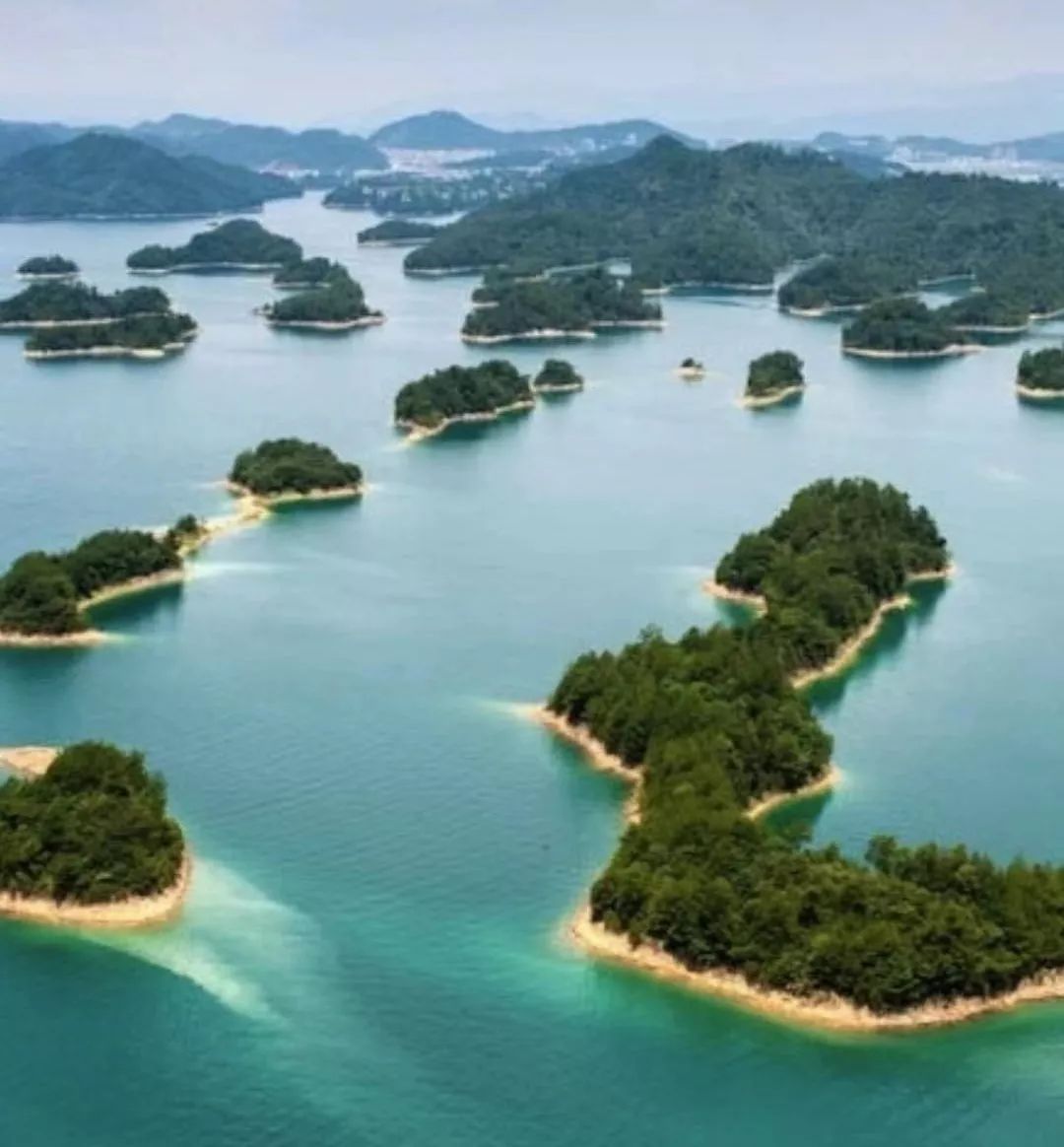 中国最美十大湖诗十首