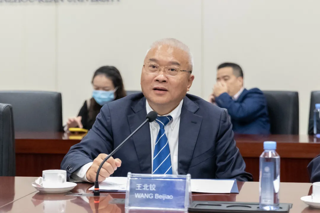 浙江省人社厅吴伟斌厅长一行来访温肯调研